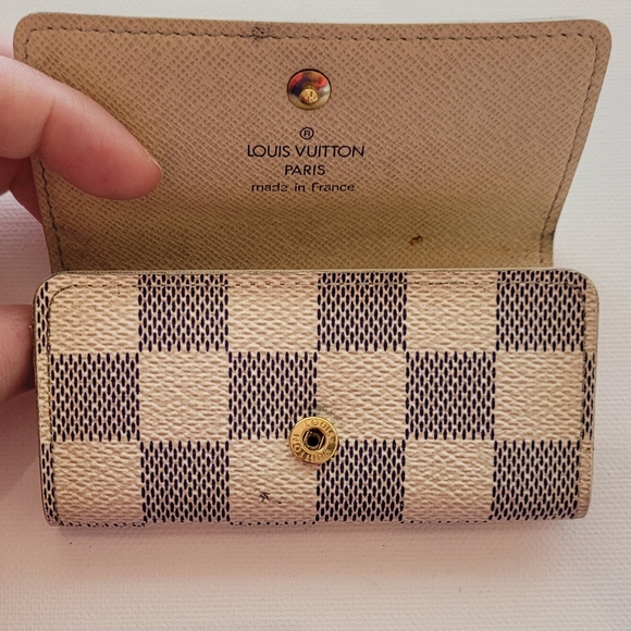 Louis Vuitton Damier Azur Multicles 4 Key Holder 🔑 - Picture 6 of 16